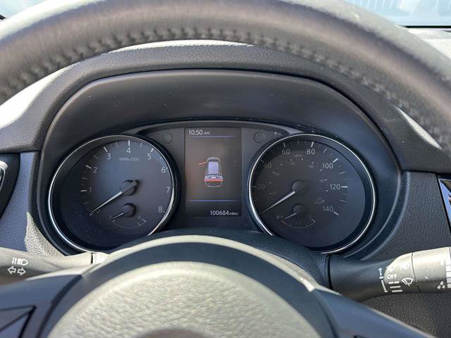 Used 2018 Nissan Rogue S w/ S Value Package AWD/4WD image 39