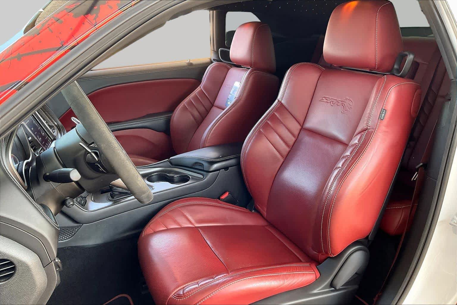 Used 2022 Dodge Challenger SRT Hellcat RWD image 7