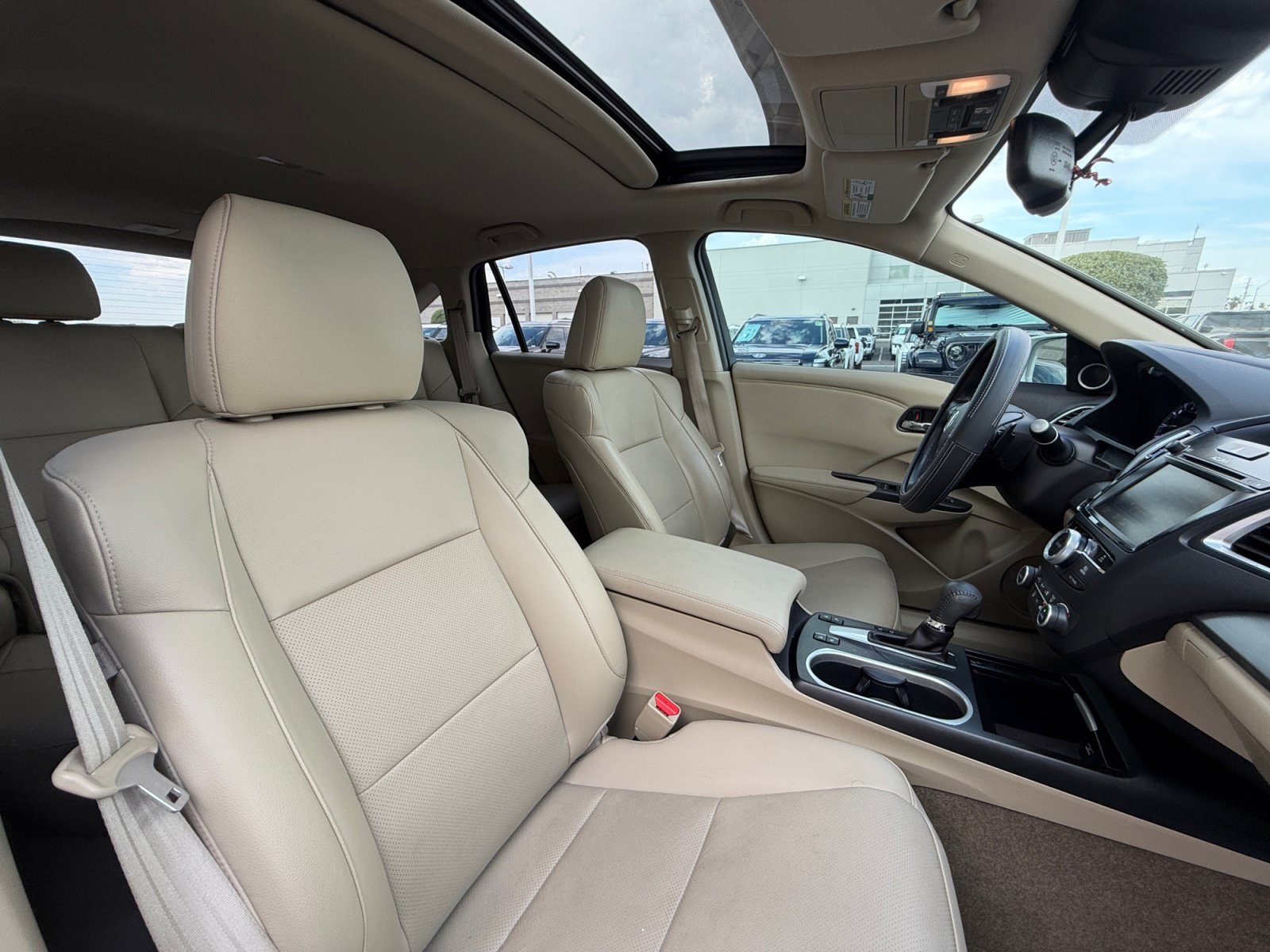 Used 2017 Acura RDX w/ Advance Package FWD image 19