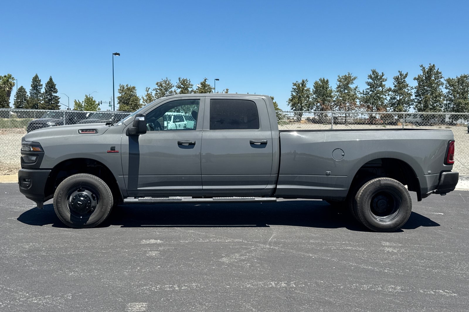 New 2026 RAM 3500 Tradesman AWD/4WD image 6