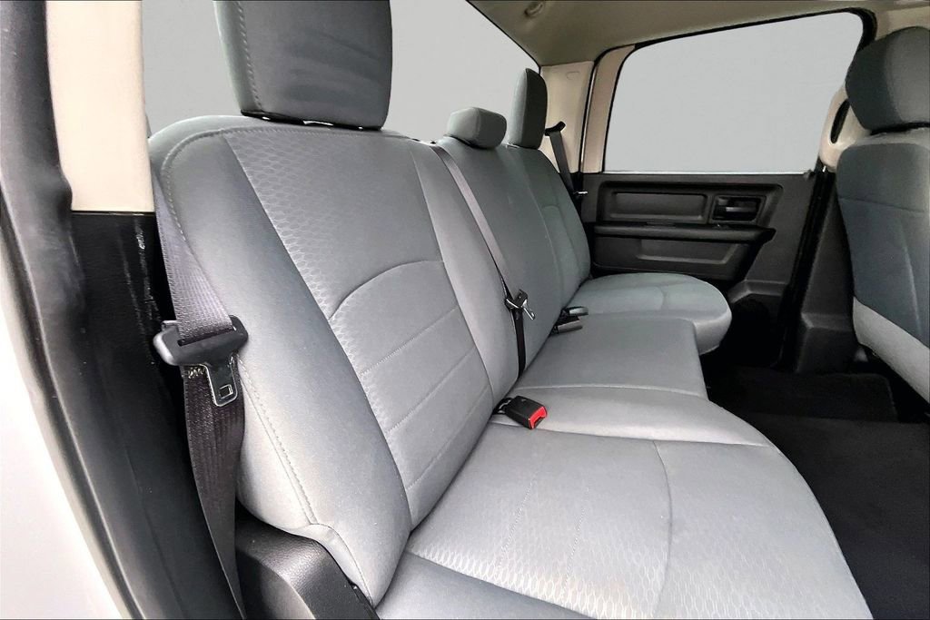 Used 2016 RAM 1500 Express image 26