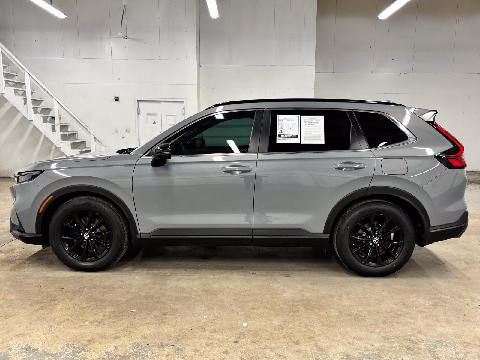 Used 2024 Honda CR-V Sport-L image 4
