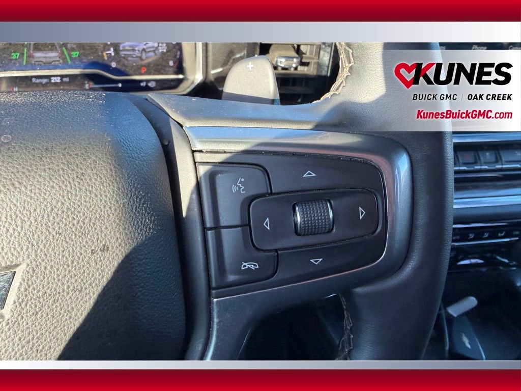 Used 2025 Chevrolet Silverado 1500 LT w/ Leather Package image 14