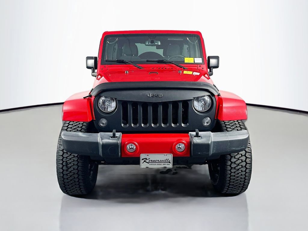 Used 2016 Jeep Wrangler Unlimited Sahara w/ Connectivity Group video 2