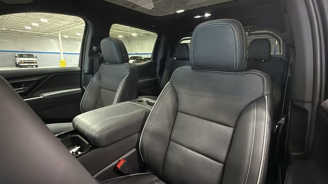 New 2026 Chevrolet Silverado EV LT AWD/4WD image 18