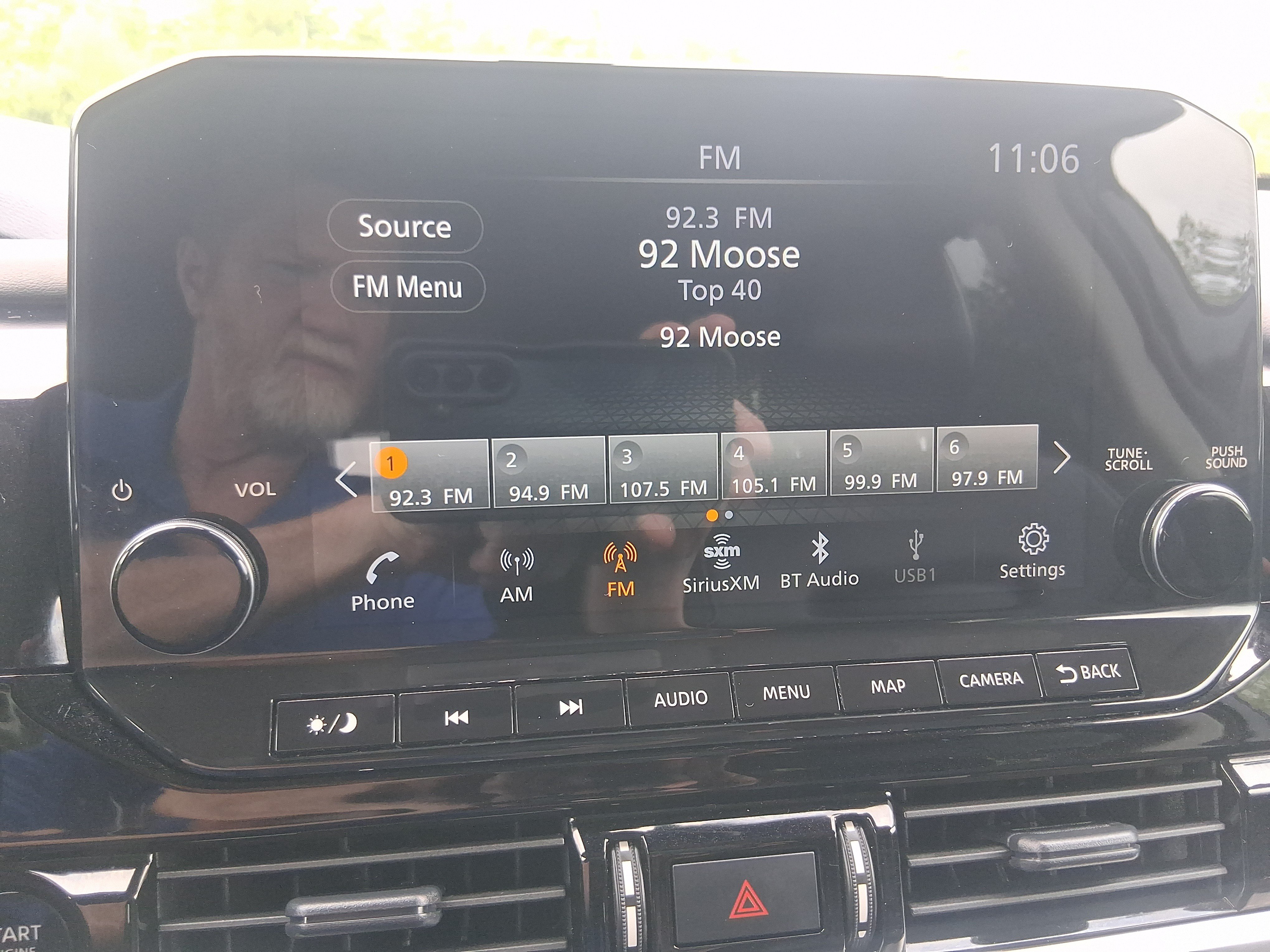 Certified 2025 Nissan Pathfinder SL AWD/4WD image 26