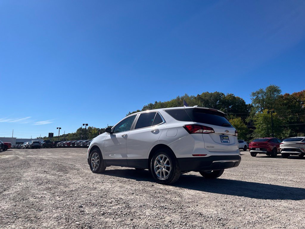 Used 2022 Chevrolet Equinox LT FWD image 10