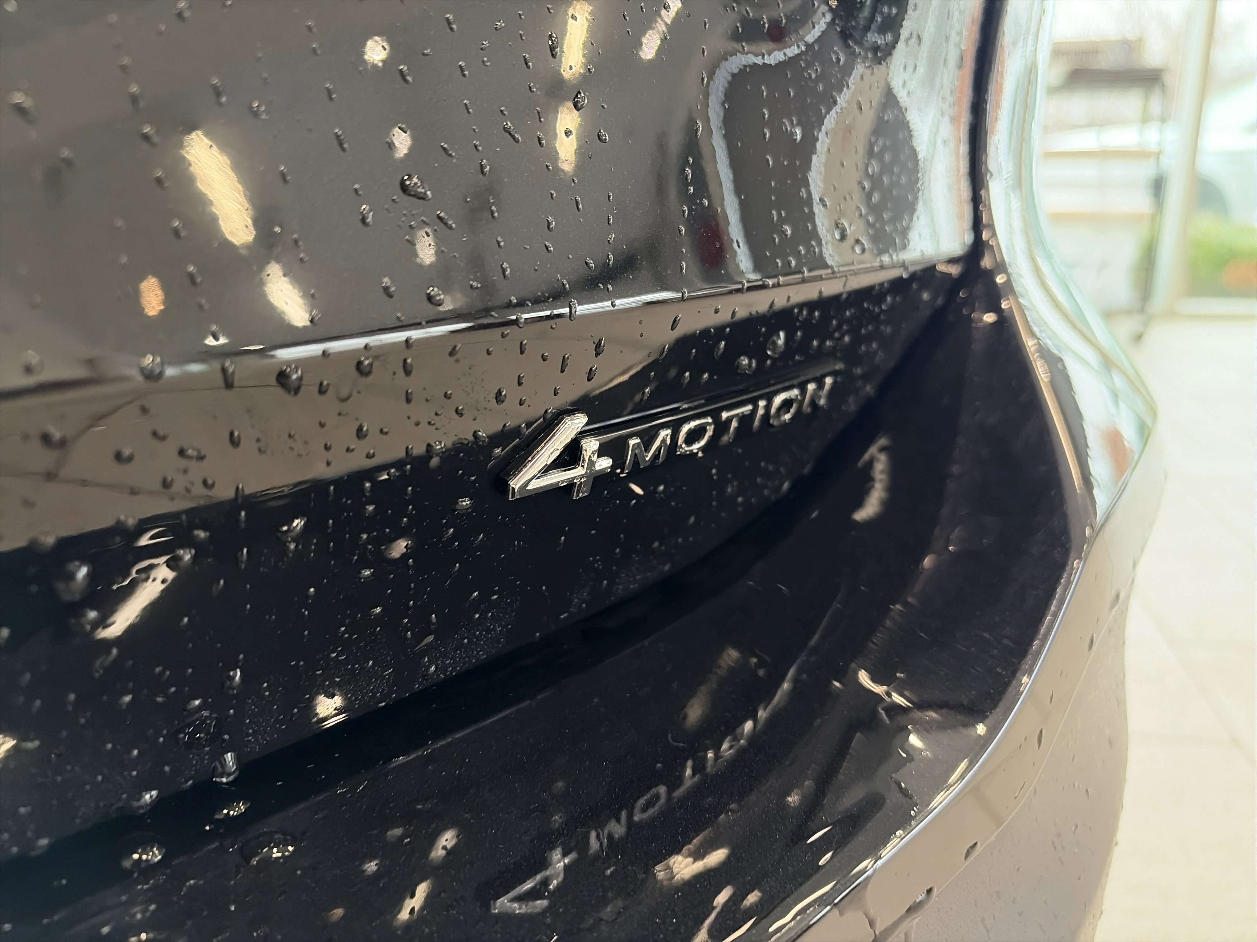 New 2026 Volkswagen Tiguan SE AWD/4WD image 8
