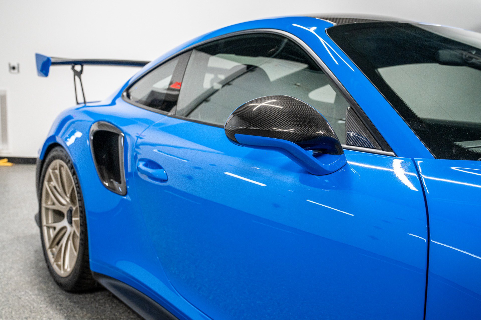 Used 2018 Porsche 911 GT2 RS RWD image 45