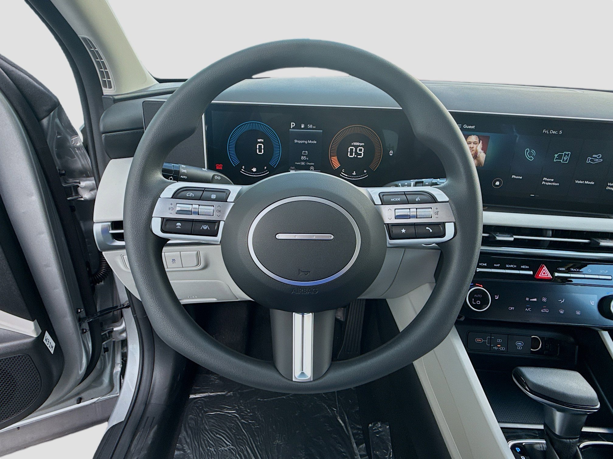 New 2026 Hyundai Tucson SEL image 8