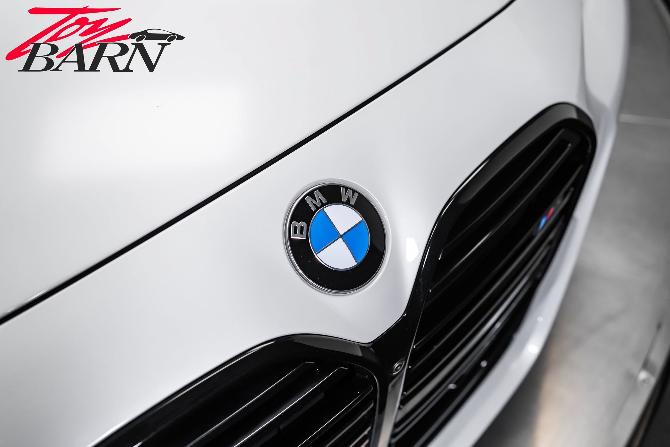 Used 2025 BMW M440i Convertible RWD image 17