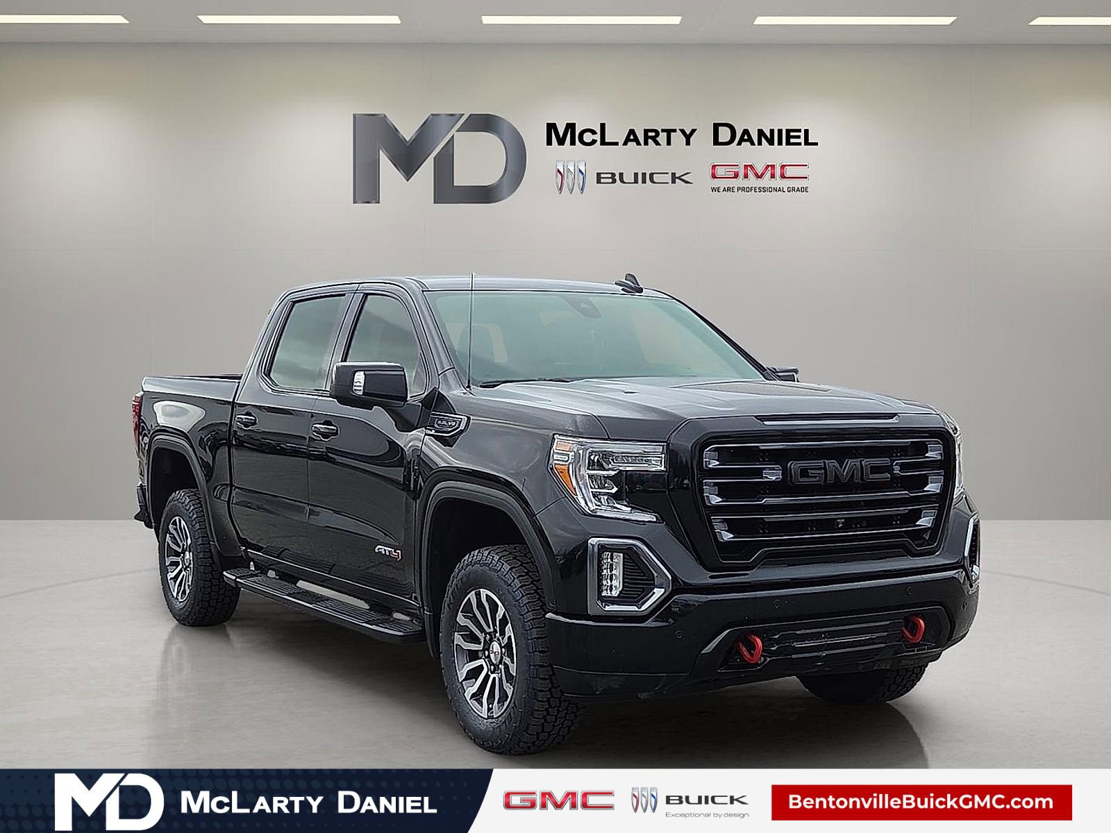 Certified 2019 GMC Sierra 1500 AT4 w/ AT4 Premium Package image 1