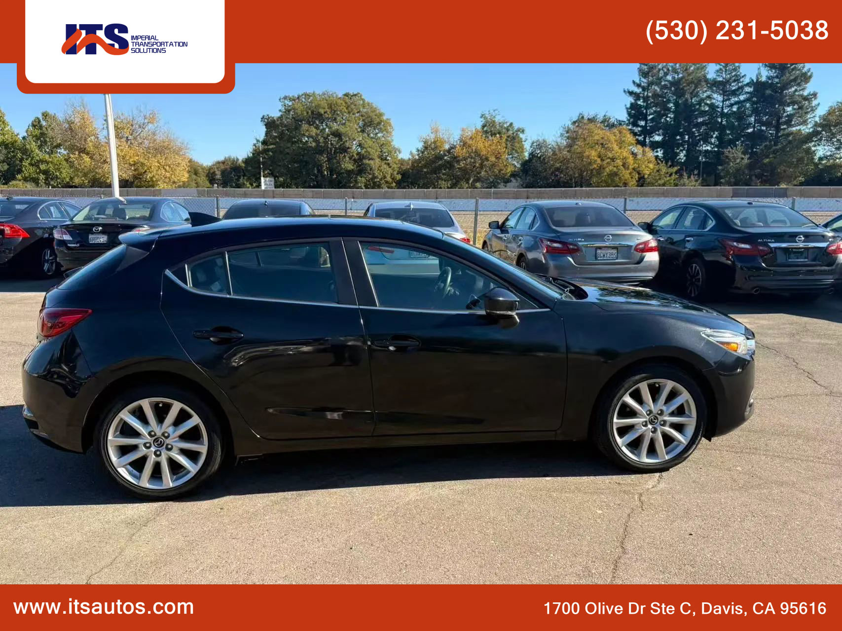 Used 2017 MAZDA MAZDA3 Grand Touring image 8