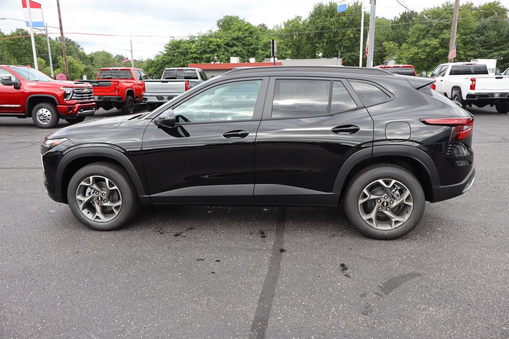 New 2026 Chevrolet Trax LT w/ LT Convenience Package FWD image 21