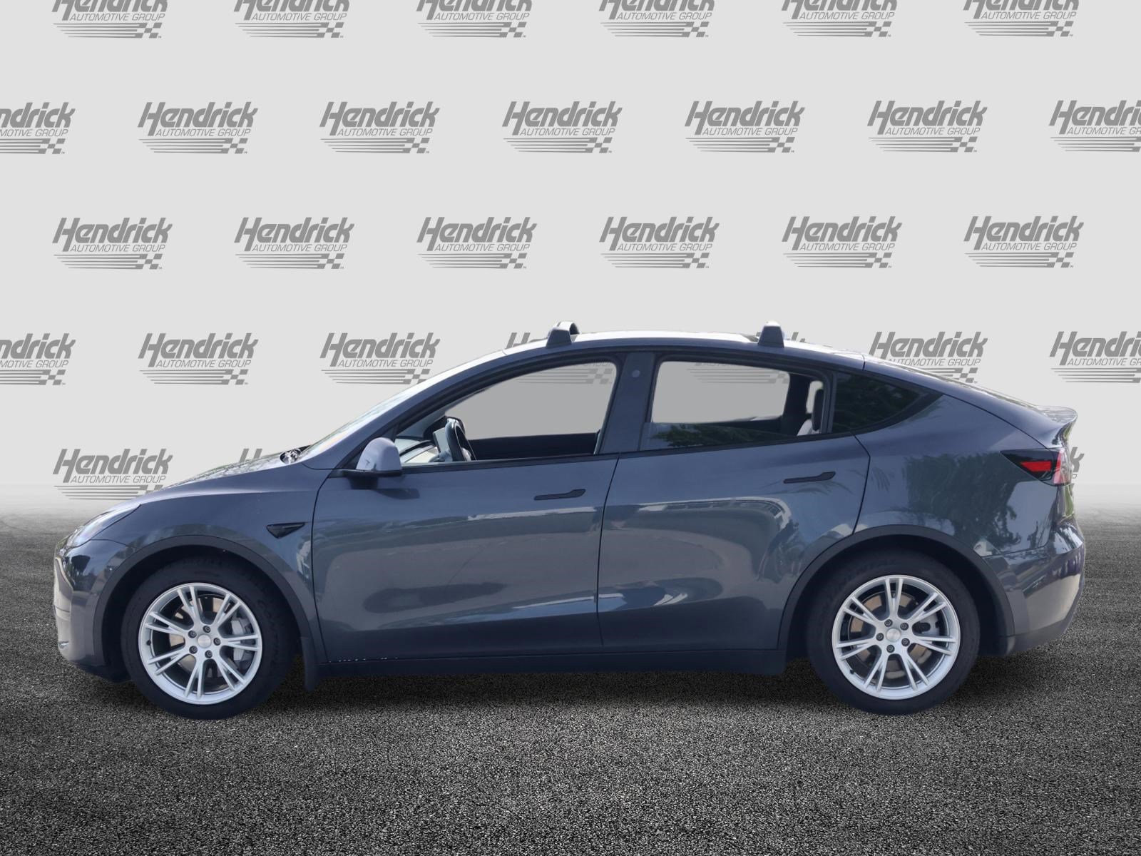 Used 2021 Tesla Model Y Long Range image 6