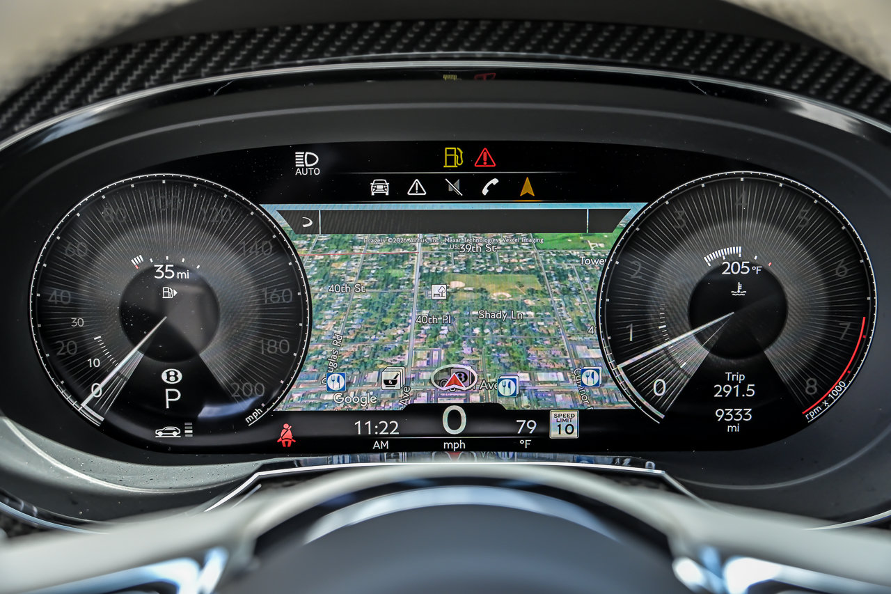 Used 2022 Bentley Bentayga AWD/4WD image 29
