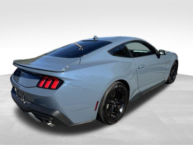 Used 2025 Ford Mustang GT RWD image 10