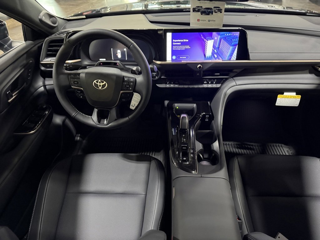 New 2025 Toyota Crown Signia image 19