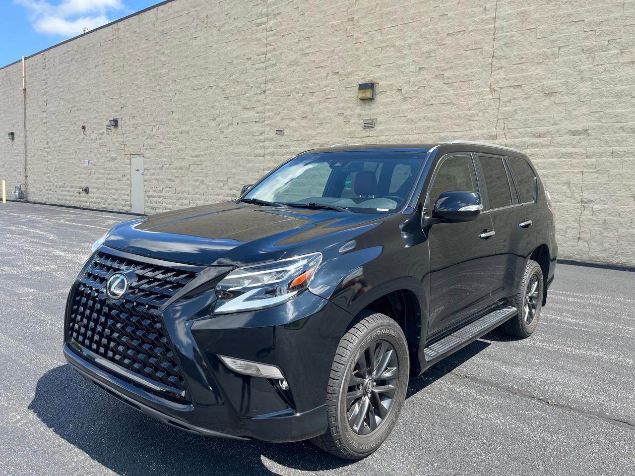 Used 2020 Lexus GX 460 Premium w/ Premium Package image 1