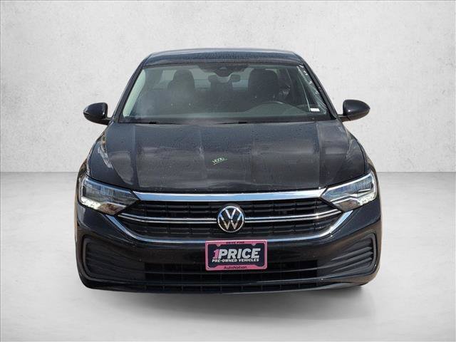 Used 2024 Volkswagen Jetta S FWD image 2