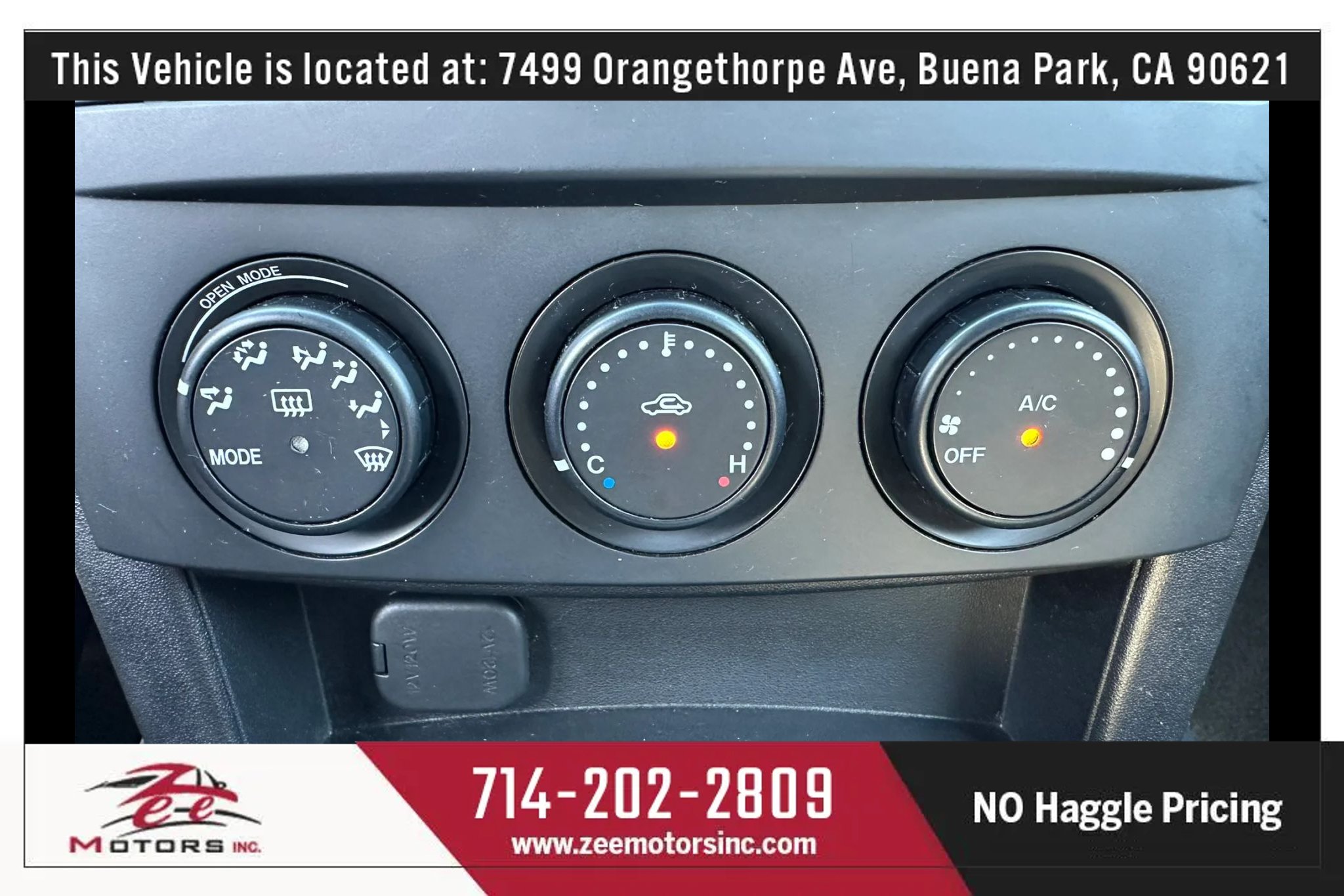 Used 2006 MAZDA MX-5 Miata Grand Touring w/ Premium Pkg RWD image 29