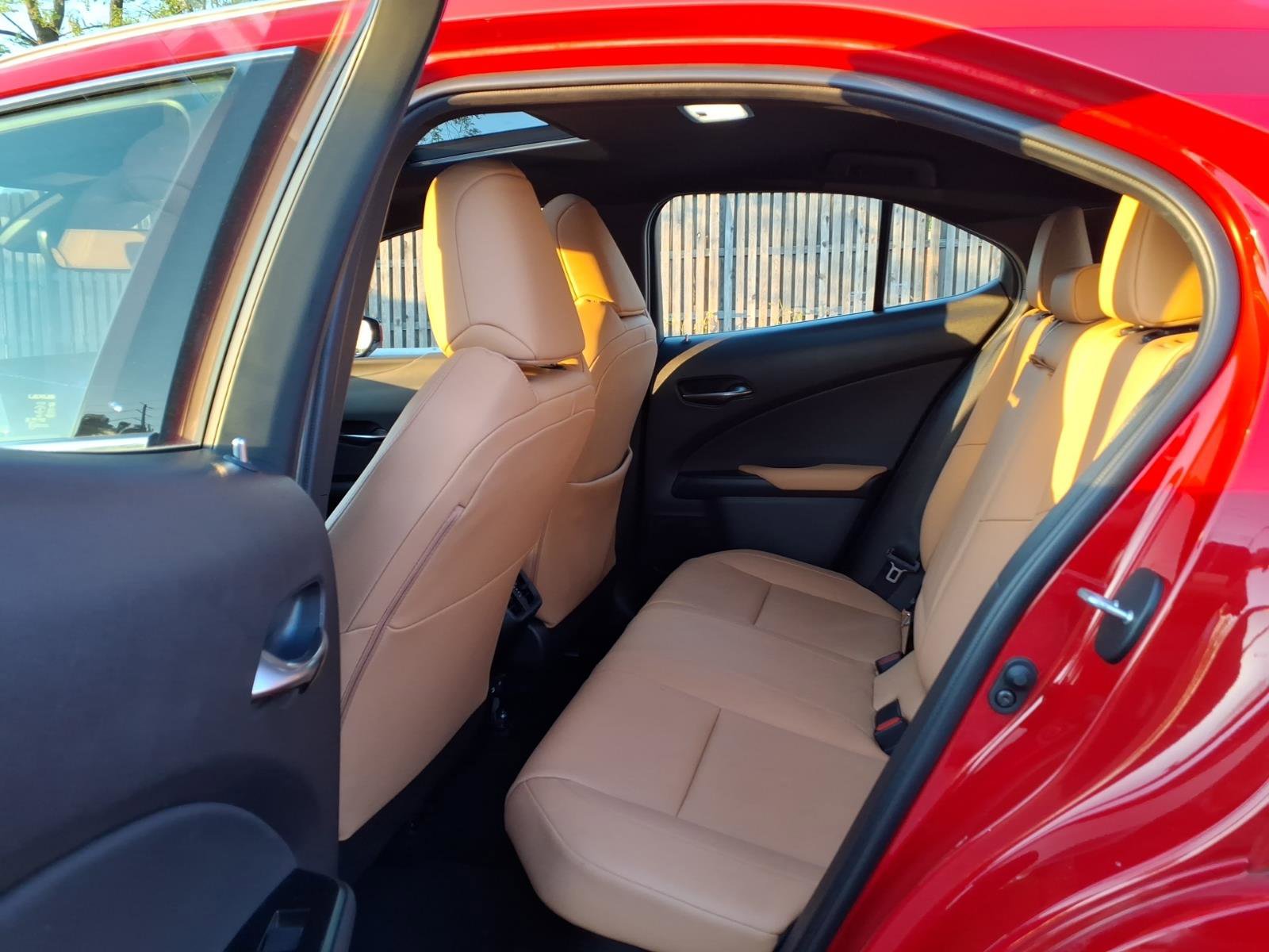 Used 2023 Lexus UX 250h AWD w/ Accessory Package (Z2) image 17