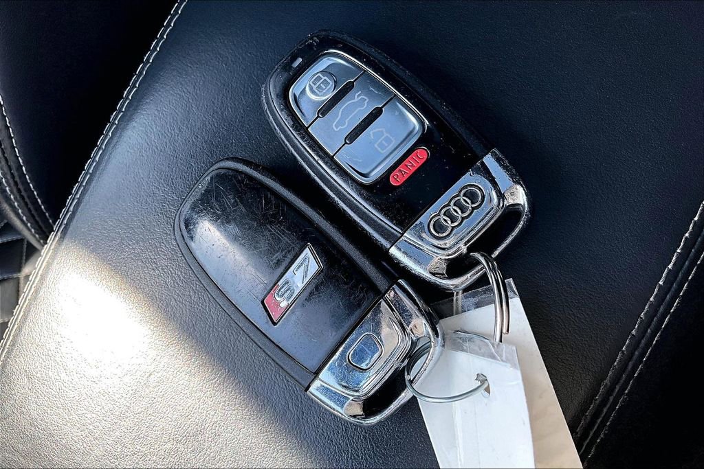 Used 2017 Audi S7 Premium Plus w/ Driver Assistance Package image 26