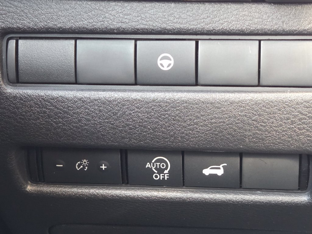 Certified 2023 Nissan Rogue SL w/ SL Premium Package AWD/4WD image 13