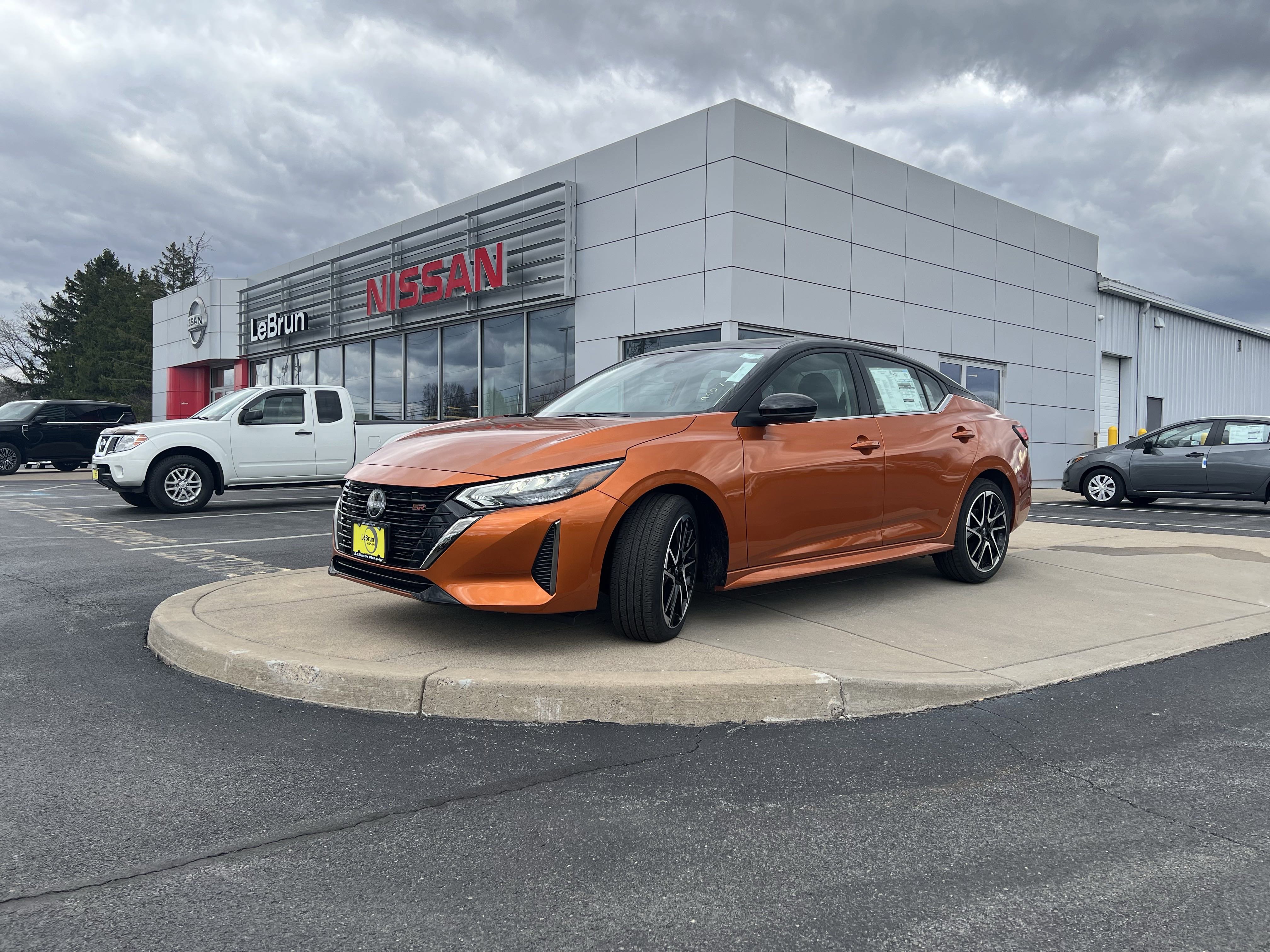 New 2024 Nissan Sentra SR w/ SR Premium Package