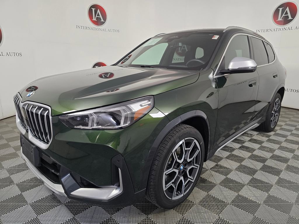 Used 2024 BMW X1 xDrive28i w/ Premium Package image 5