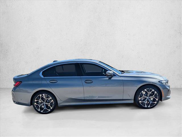 Certified 2025 BMW 330i Sedan w/ Premium Package image 4