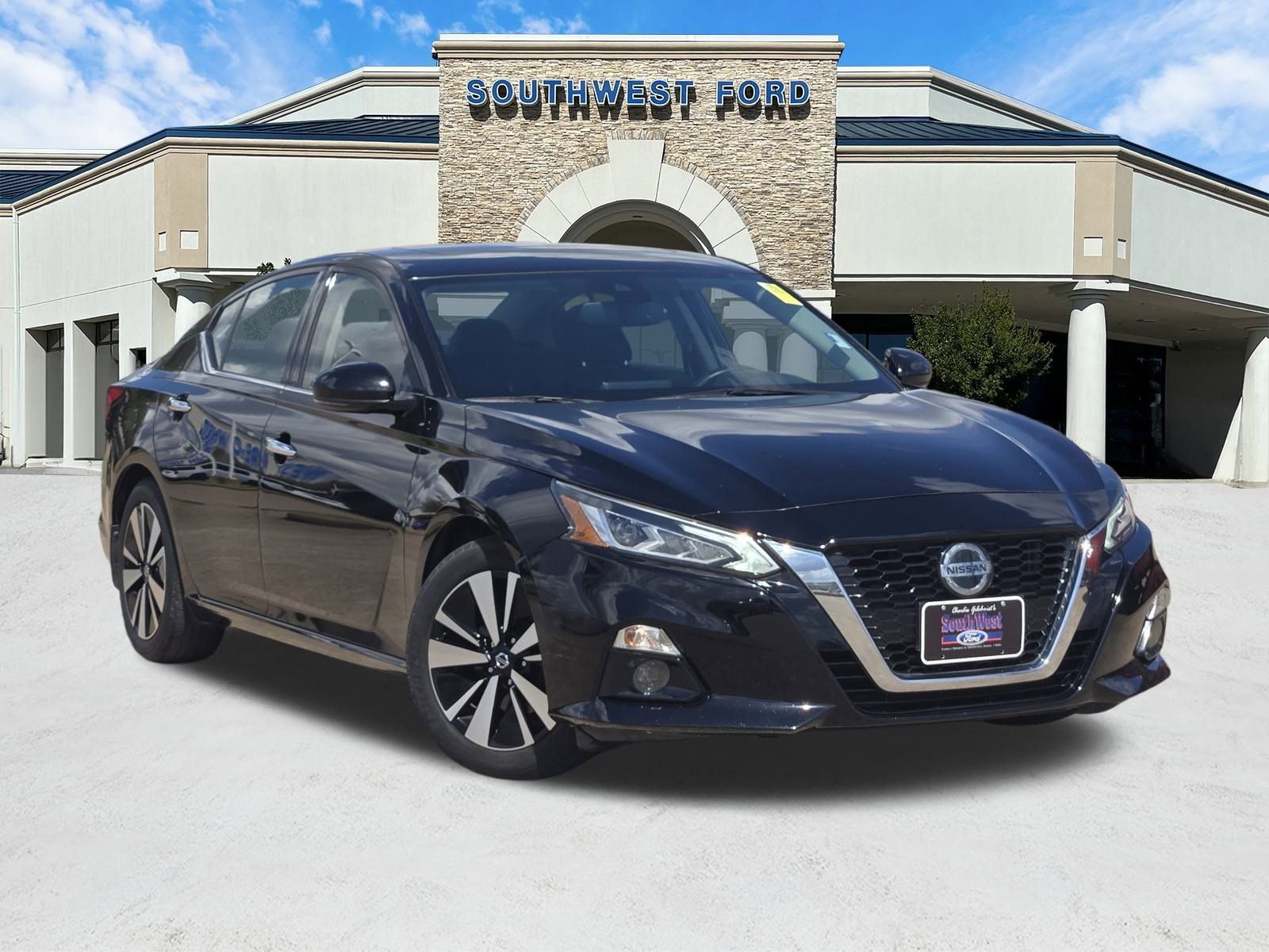 Used 2019 Nissan Altima 2.5 SV
