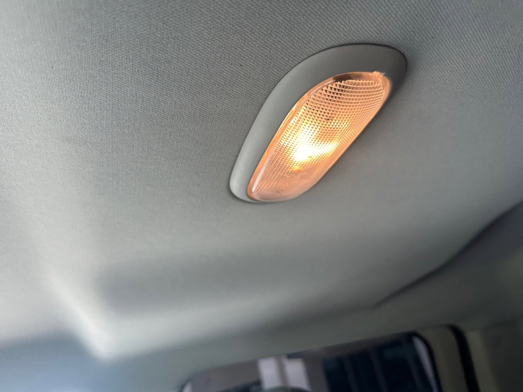 Used 2014 RAM 1500 Express image 17