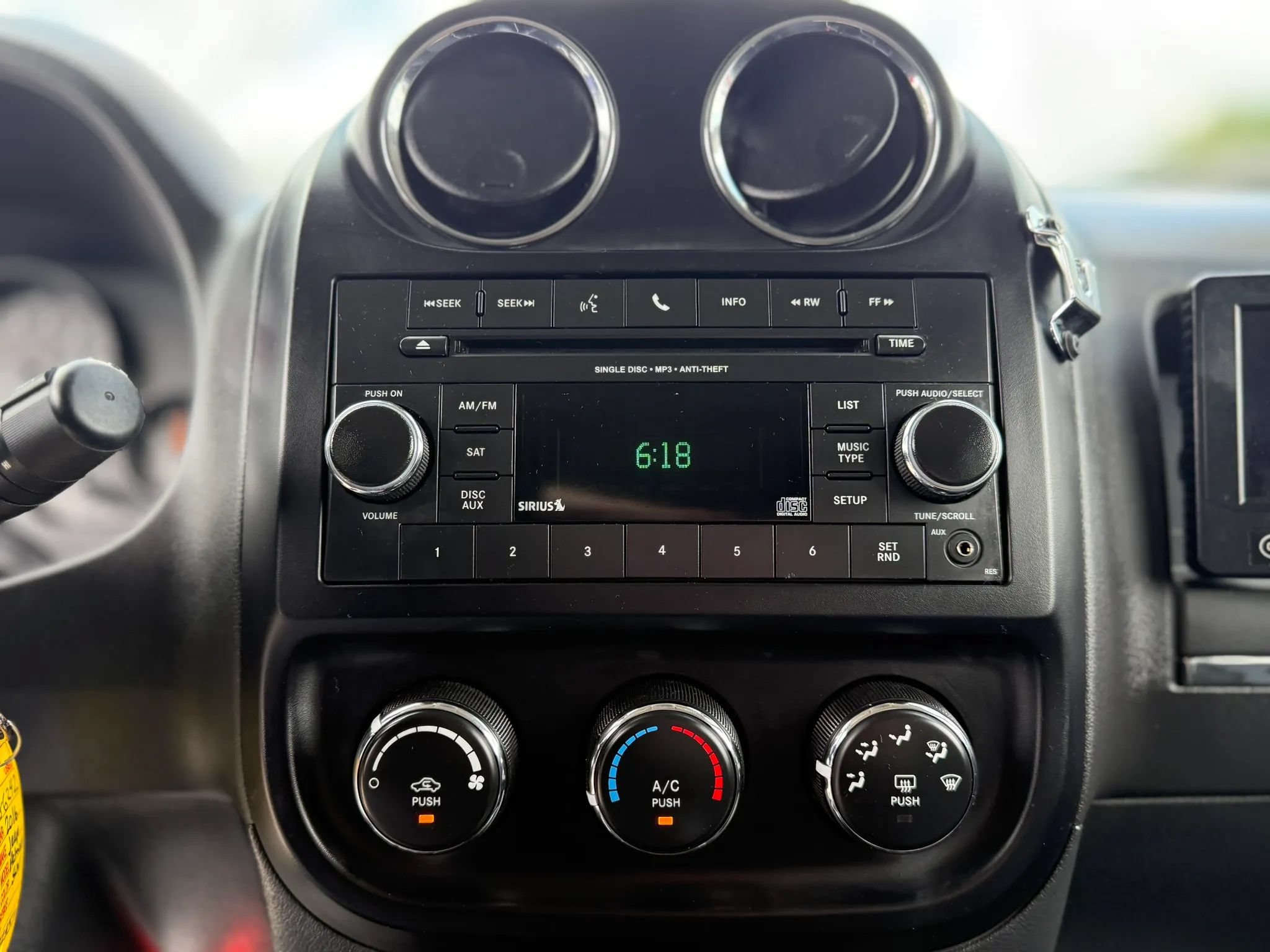 Used 2016 Jeep Patriot Sport w/ Power Value Group AWD/4WD image 25