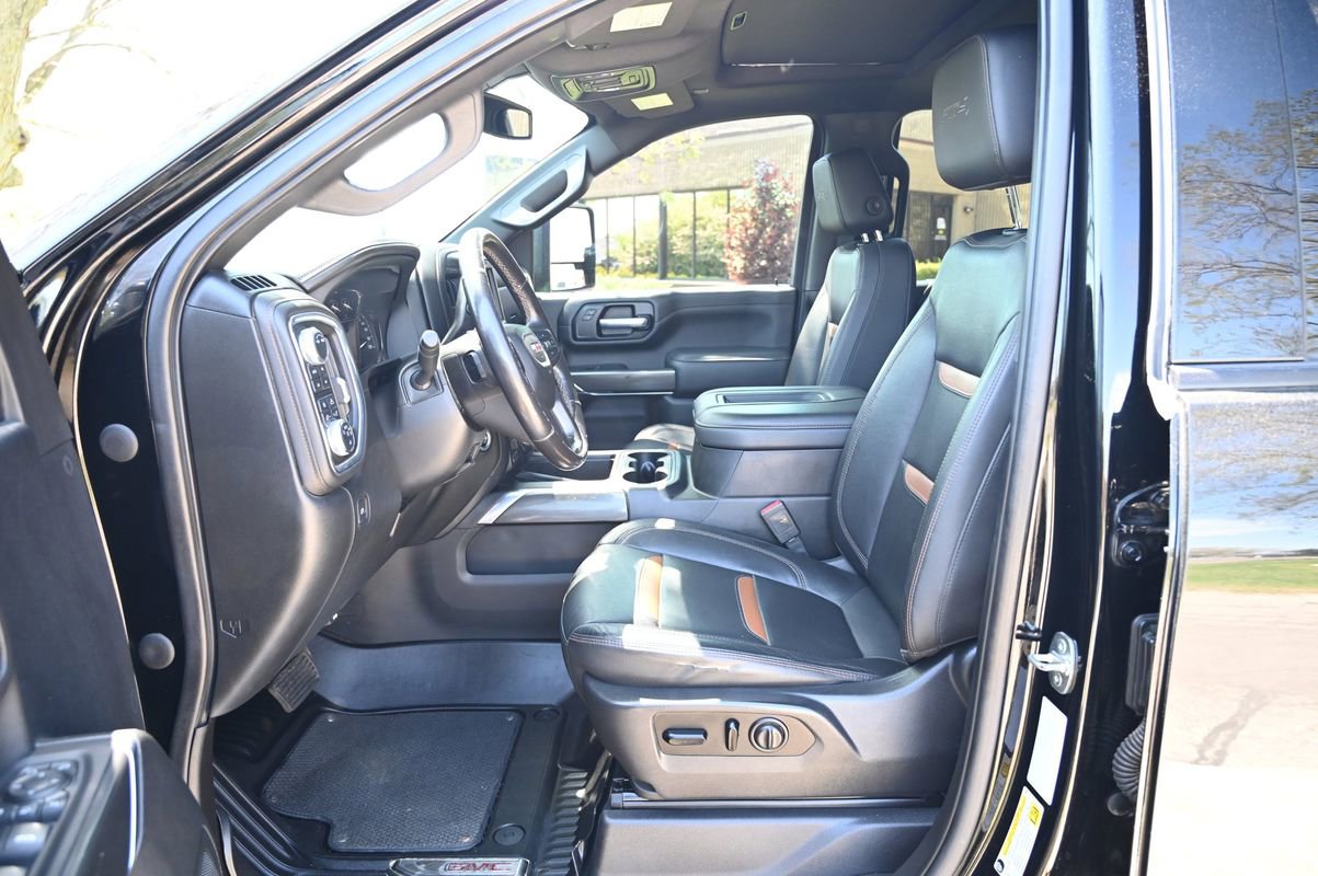 Used 2021 GMC Sierra 3500 AT4 w/ AT4 Preferred Package AWD/4WD image 16