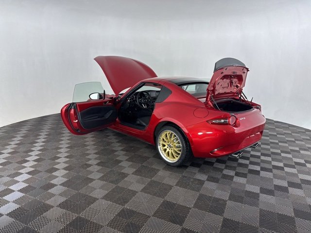 Used 2017 MAZDA MX-5 Miata RF Grand Touring image 16
