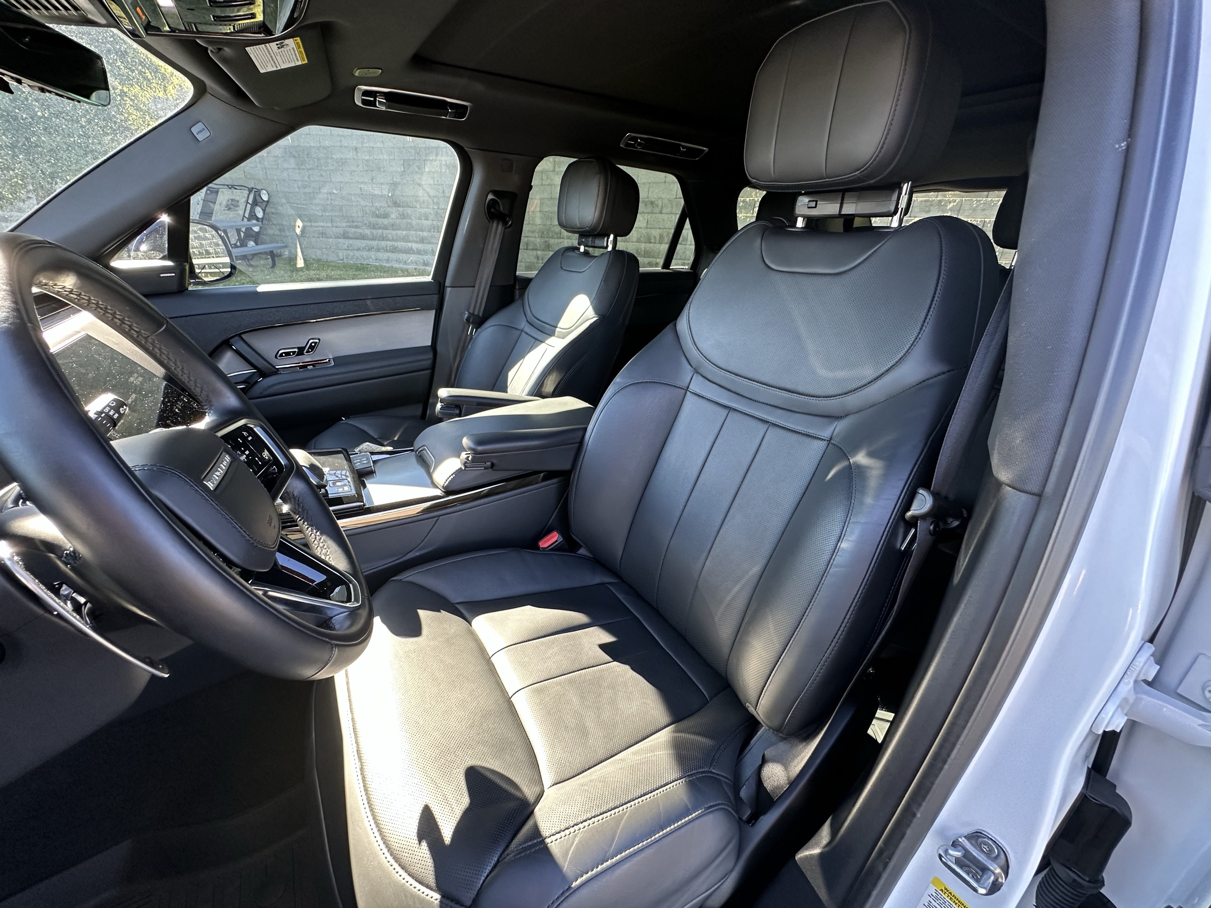 Certified 2026 Land Rover Range Rover Sport SE AWD/4WD image 15