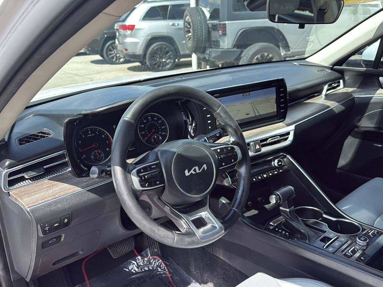 Used 2022 Kia K5 EX w/ EX Premium Package FWD image 8