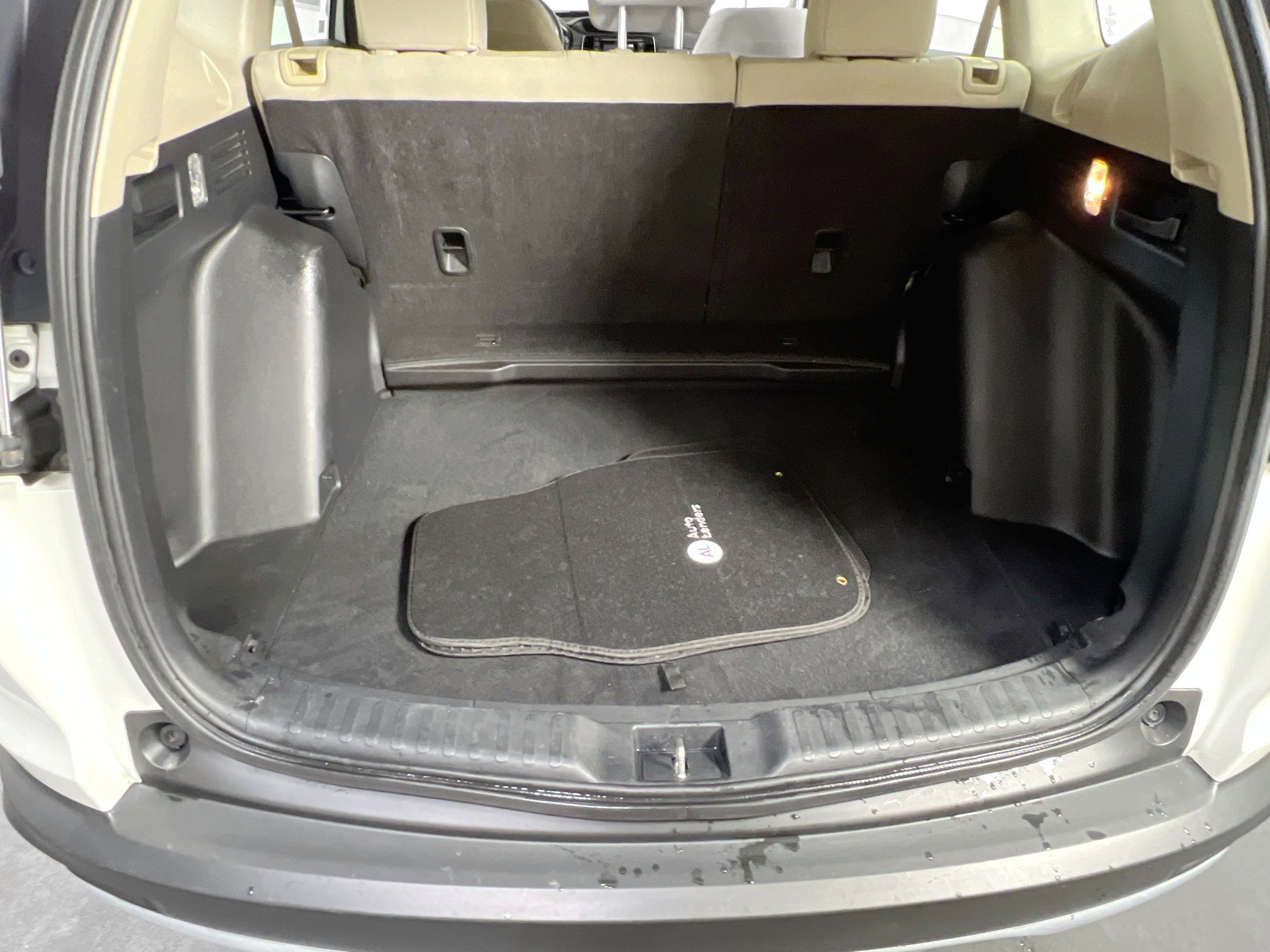 Used 2017 Honda CR-V LX image 23