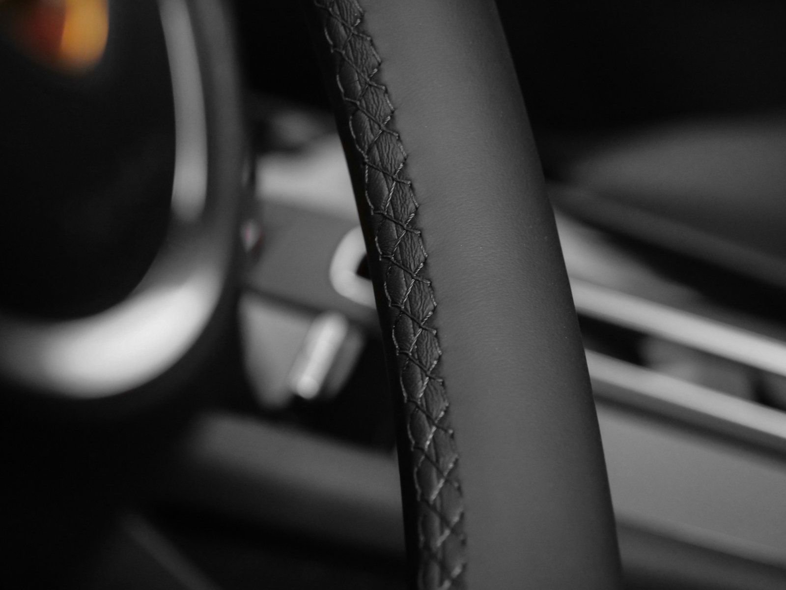 Certified 2025 Porsche Macan image 29