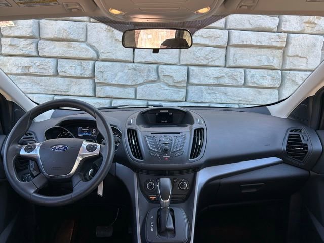 Used 2016 Ford Escape SE image 10