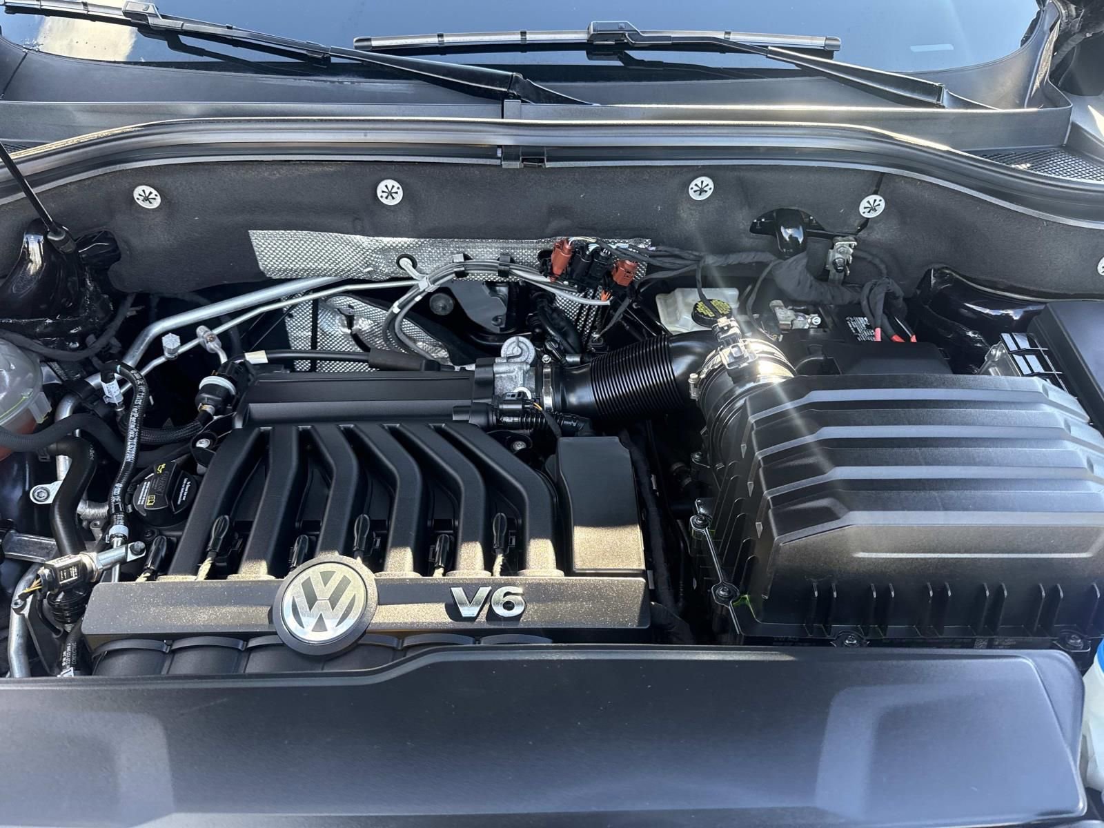 Used 2019 Volkswagen Atlas SE w/ Towing Package image 13