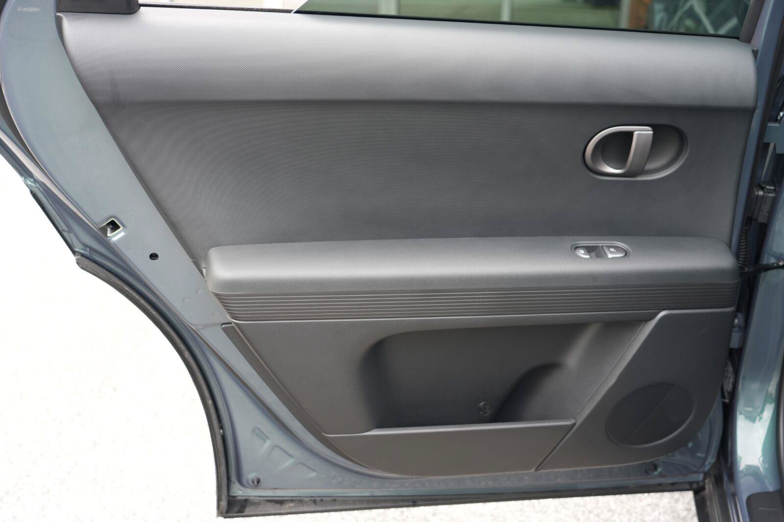 Used 2025 Hyundai Ioniq 5 SEL RWD image 45