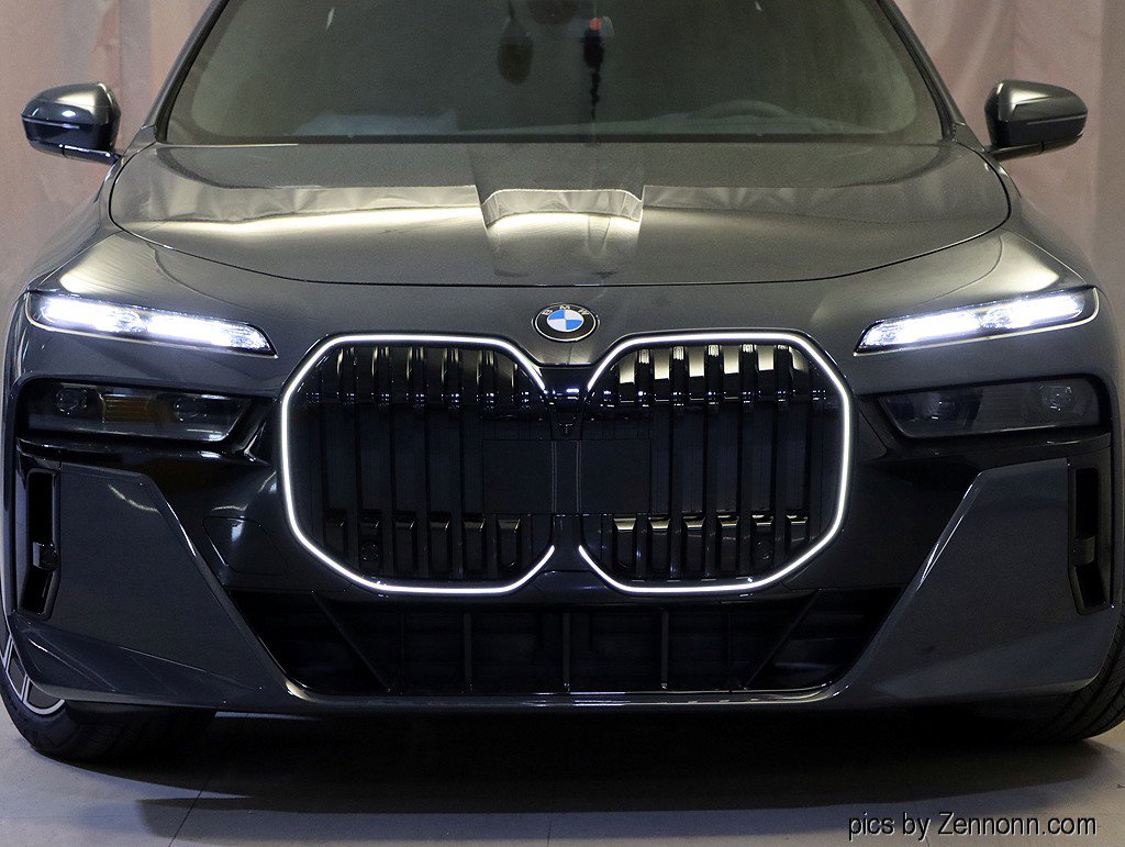 New 2026 BMW 740i xDrive image 6
