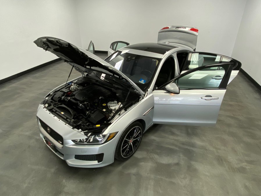 Used 2018 Jaguar XE S image 49