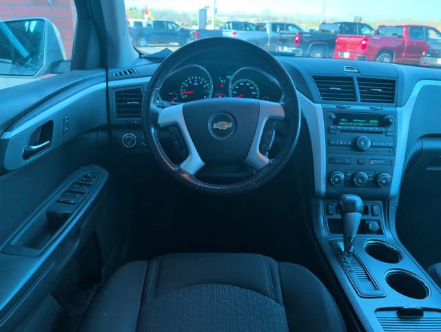 Used 2012 Chevrolet Traverse LT FWD image 3