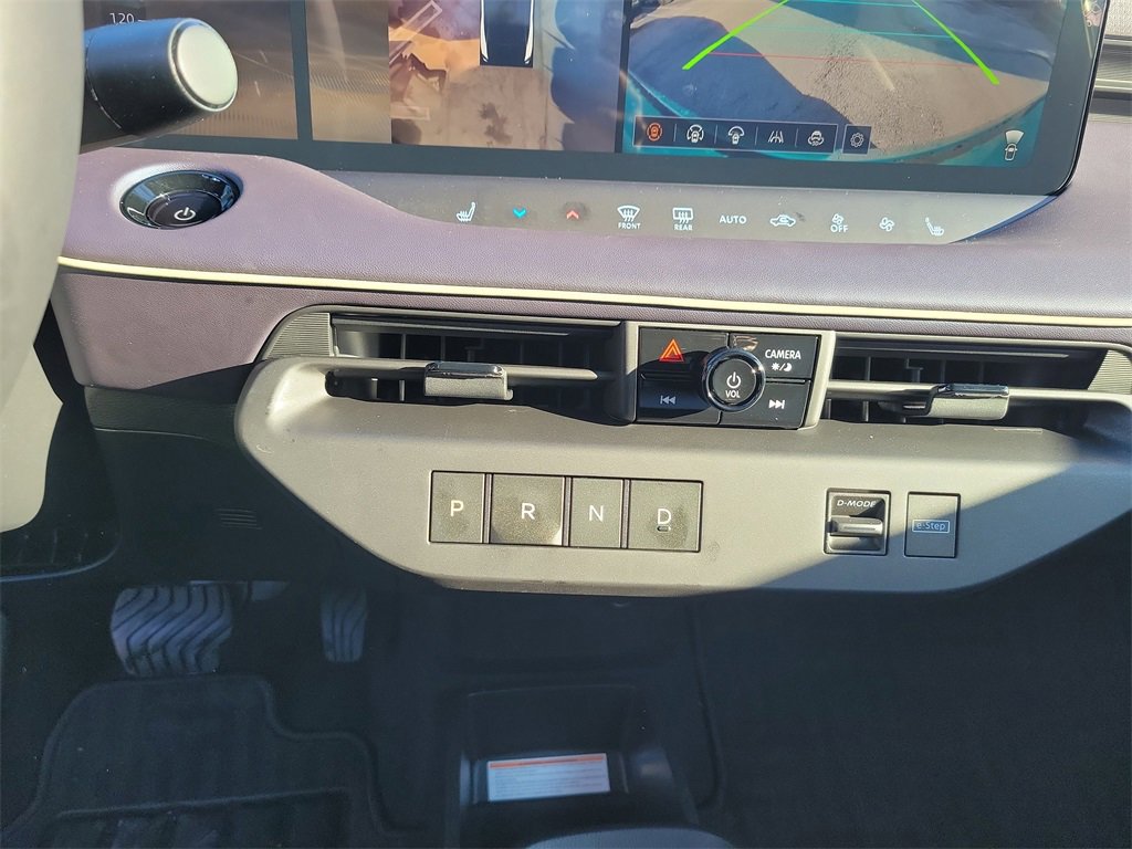 New 2026 Nissan Leaf SV+ w/ Floor Mat Package (SV+) image 9