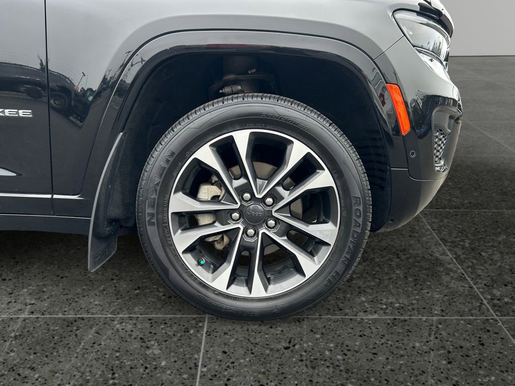 Used 2022 Jeep Grand Cherokee Overland image 10