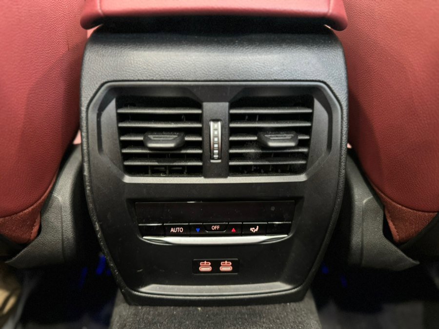 Used 2023 BMW 430i xDrive Convertible w/ M Sport Package AWD/4WD image 28