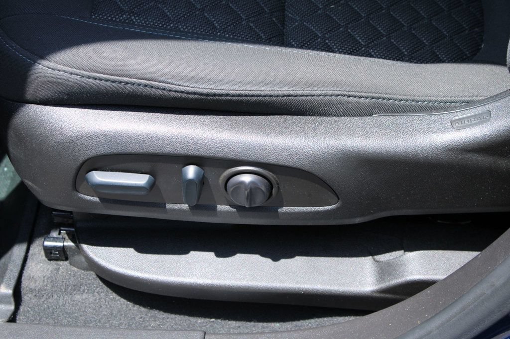 Used 2022 Chevrolet Blazer LT FWD image 29